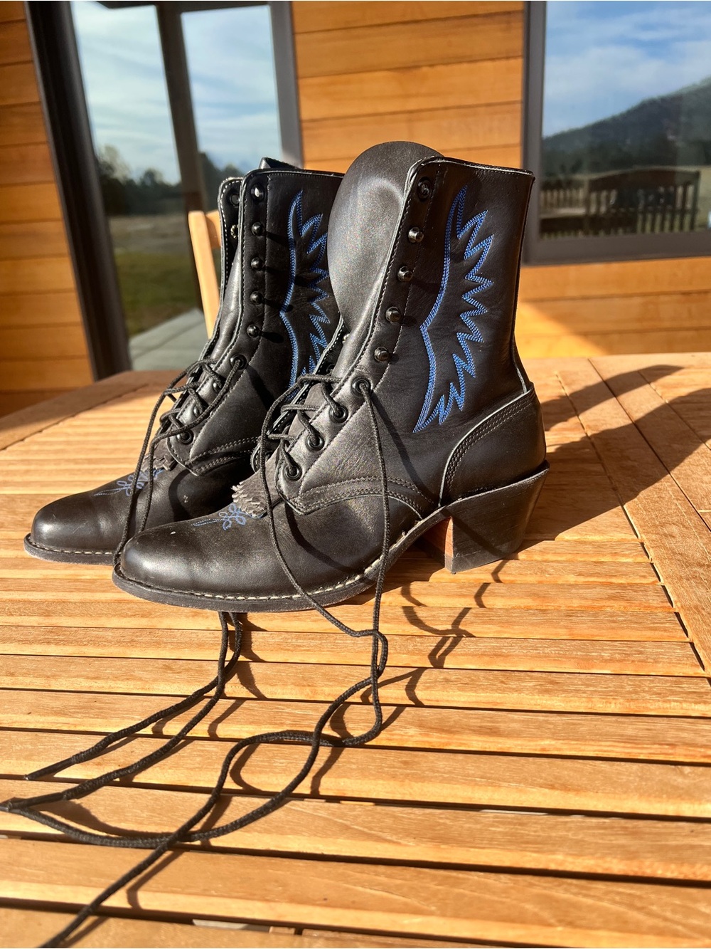 Women’s western boots - leather, size 8